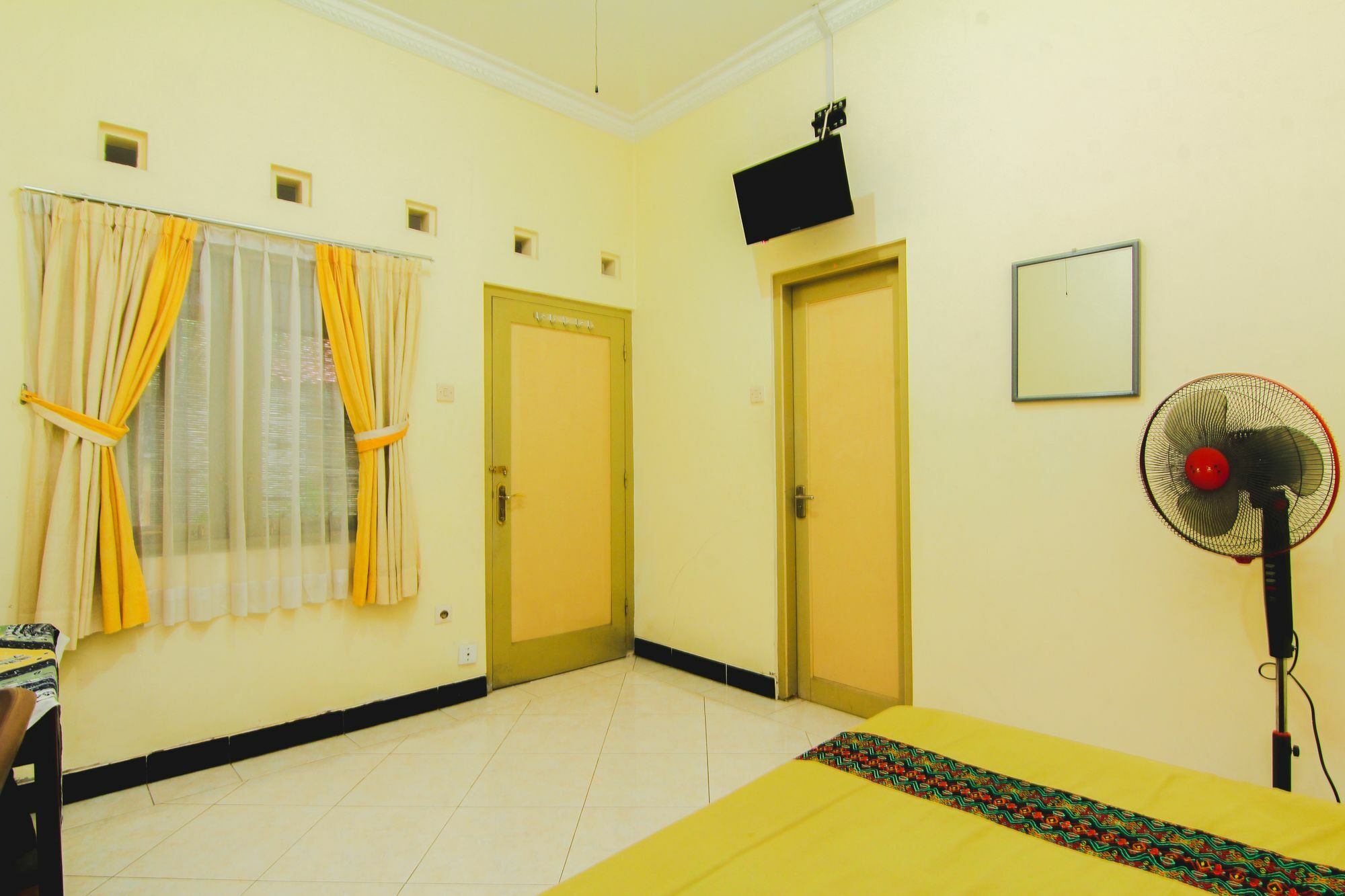 Griya Batik Giri Sekar Homestay Yogyakarta Exterior foto